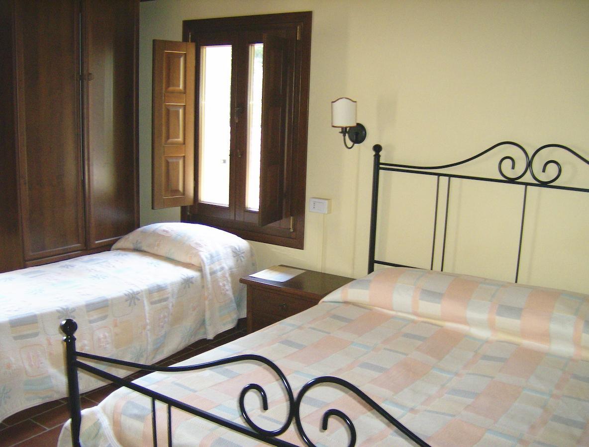 Agriturismo La Marletta Ίμολα Δωμάτιο φωτογραφία
